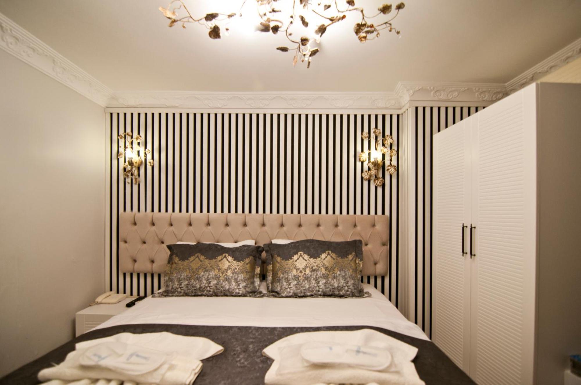 โฮเต็ล โบรคเค็น โคลัมม์ Hotel อิสตันบูล ภายนอก รูปภาพ